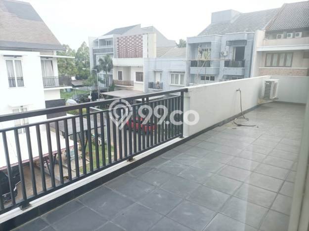 Jual Rumah Mewah Megah Dengan View Eksklusif di Lebak Bulus, Jakarta Selatan Jual Rumah Mewah Megah Dengan View Eksklusif di Lebak Bulus, Jakarta Selatan