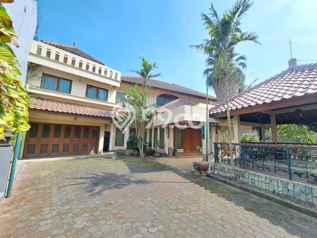 Ready to Use! Premium House LT 956m2 Desain Modern di Gandul Ready to Use! Premium House LT 956m2 Desain Modern di Gandul