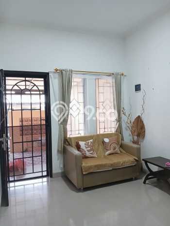 For Sale Rumah 2 Kamar Lokasi Ideal Bagus dan Strategis di Pamulang For Sale Rumah 2 Kamar Lokasi Ideal Bagus dan Strategis di Pamulang