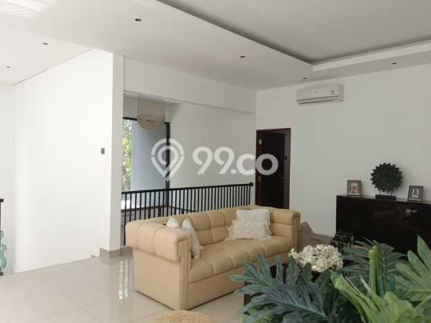 For Sale! Luxury House LT 440m2 Desain Modern di Cinere For Sale! Luxury House LT 440m2 Desain Modern di Cinere