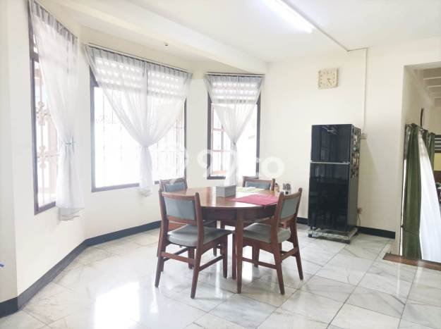 For Sale! Premium House LT 565m2 Desain Modern di Pangkalan Jati For Sale! Premium House LT 565m2 Desain Modern di Pangkalan Jati