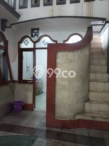 Dijual Rumah Premium dengan Fasilitas Sekitar Komplit di Kebon Jeruk, Jakarta Barat Dijual Rumah Premium dengan Fasilitas Sekitar Komplit di Kebon Jeruk, Jakarta Barat