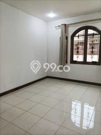 Dijual Rumah Premium dengan Fasilitas Sekitar Komplit di Kebon Jeruk, Jakarta Barat Dijual Rumah Premium dengan Fasilitas Sekitar Komplit di Kebon Jeruk, Jakarta Barat