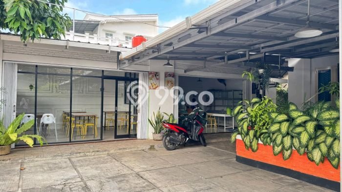 For Sale Rumah Mewah Exclusive di Tanjung Karang Barat, Bandar Lampung For Sale Rumah Mewah Exclusive di Tanjung Karang Barat, Bandar Lampung