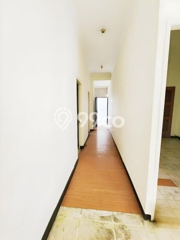 Kantor Dijual di Jakarta Selatan LT 1807m2 & LB 132m2 Lokasi Terbaik! Kantor Dijual di Jakarta Selatan LT 1807m2 & LB 132m2 Lokasi Terbaik!