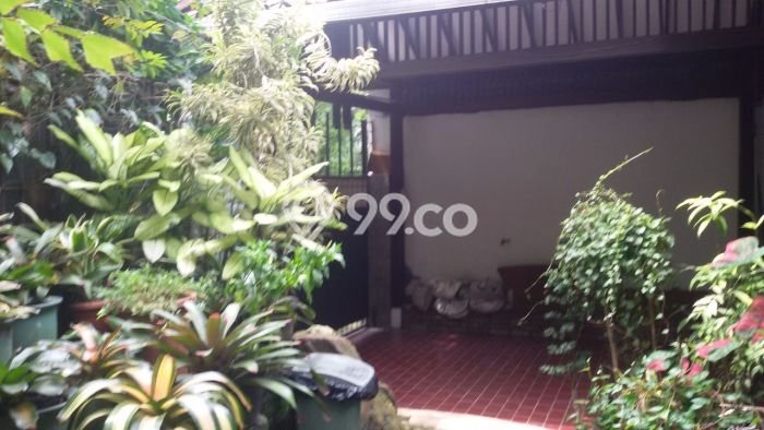 Siap Huni Hunian Elit 4 Kamar di Kebayoran Baru Dekat ke Mana Saja Siap Huni Hunian Elit 4 Kamar di Kebayoran Baru Dekat ke Mana Saja