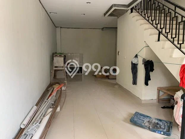 Ready to Use! Luxury House LT 67m2 Desain Modern di Muara Karang Ready to Use! Luxury House LT 67m2 Desain Modern di Muara Karang