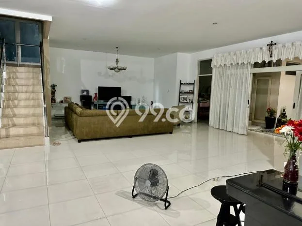 Rumah Luxury Modern Tanpa Renovasi di Pluit Jakarta Utara Rumah Luxury Modern Tanpa Renovasi di Pluit Jakarta Utara