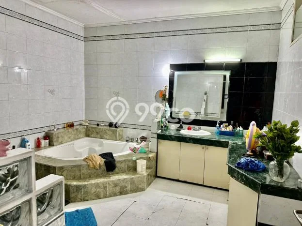 Rumah Luxury Modern Tanpa Renovasi di Pluit Jakarta Utara Rumah Luxury Modern Tanpa Renovasi di Pluit Jakarta Utara