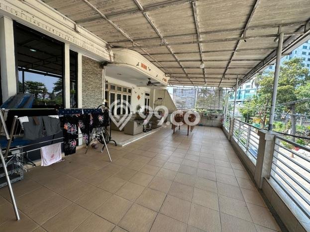 Siap Huni Rumah Mewah 4 Kamar di Penjaringan Dekat ke Mana Pun Siap Huni Rumah Mewah 4 Kamar di Penjaringan Dekat ke Mana Pun