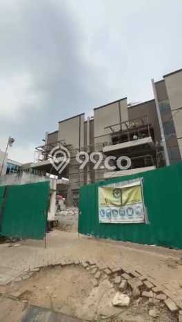 Ruko untuk Disewa di Pusat Tangerang Luas Bangunan 1394m2 Ruko untuk Disewa di Pusat Tangerang Luas Bangunan 1394m2