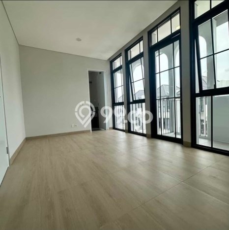Rumah sewa siap pakai 4 KT di BSD City, Tangerang Rumah sewa siap pakai 4 KT di BSD City, Tangerang