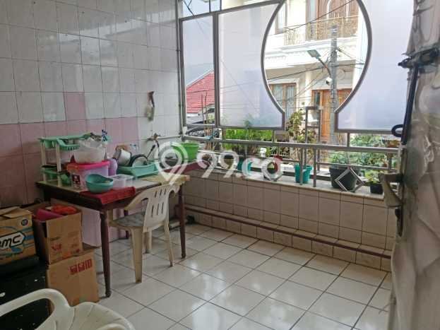 Hunian Eksklusif Siap Huni LT 126m2 di Kebon Jeruk, Jakarta Barat Hunian Eksklusif Siap Huni LT 126m2 di Kebon Jeruk, Jakarta Barat
