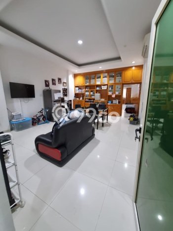 Jual Ruko Kawasan Premium Kawasan Mangga Besar, Luas 360m2m², Jalan Raya Jual Ruko Kawasan Premium Kawasan Mangga Besar, Luas 360m2m², Jalan Raya