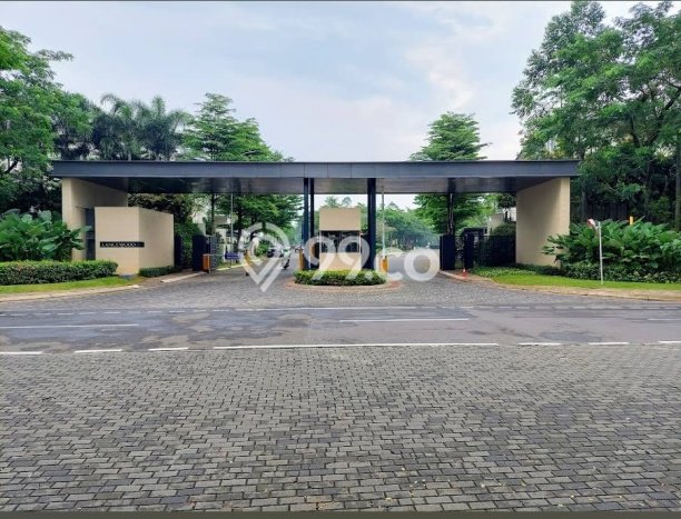 HUNIAN EKSKLUSIF! Rumah area BSD, 4 KM, Konsep Modern, LT 180m² Bangunan 242m² HUNIAN EKSKLUSIF! Rumah area BSD, 4 KM, Konsep Modern, LT 180m² Bangunan 242m²