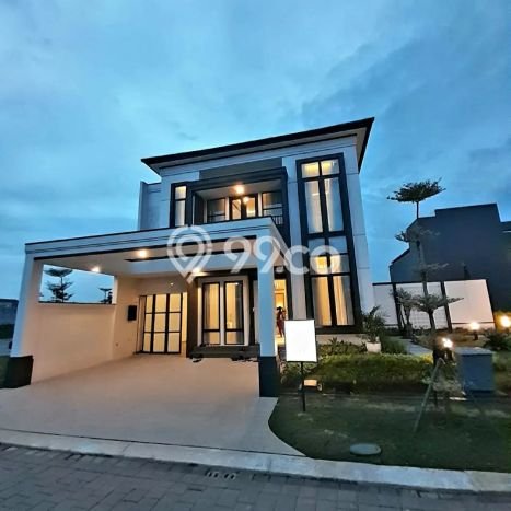 Ready to Use! Luxury House LT 300m2 Desain Modern di Gading Serpong Ready to Use! Luxury House LT 300m2 Desain Modern di Gading Serpong
