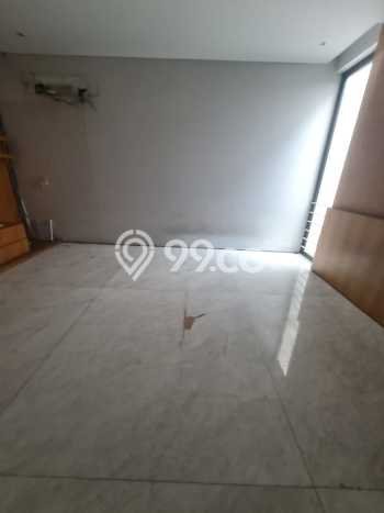 Jual Rumah Luas Elegan Dengan View Cantik di Intercon, Jakarta Barat Jual Rumah Luas Elegan Dengan View Cantik di Intercon, Jakarta Barat