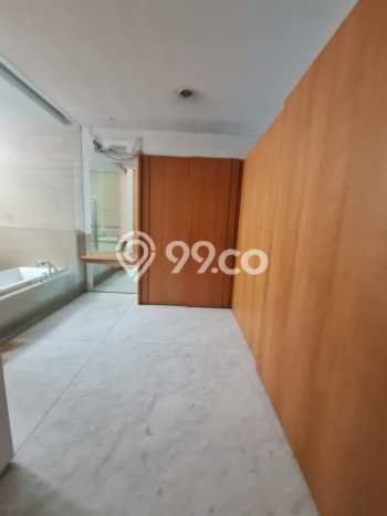 Jual Rumah Luas Elegan Dengan View Cantik di Intercon, Jakarta Barat Jual Rumah Luas Elegan Dengan View Cantik di Intercon, Jakarta Barat