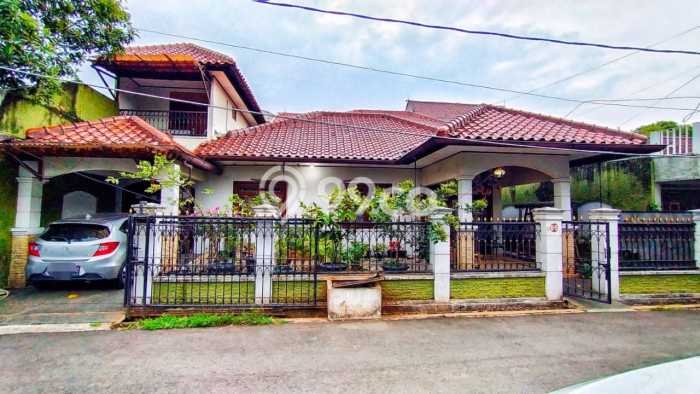 Jual Rumah Luas Elegan Dengan View Cantik di Pondok Labu, Jakarta Selatan Jual Rumah Luas Elegan Dengan View Cantik di Pondok Labu, Jakarta Selatan