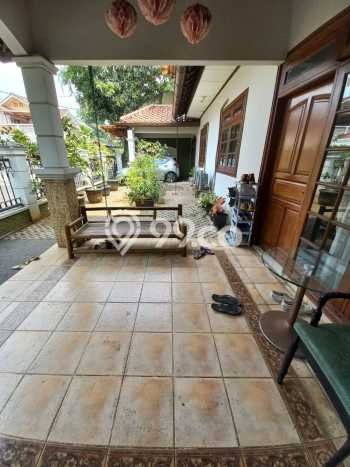Jual Rumah Luas Elegan Dengan View Cantik di Pondok Labu, Jakarta Selatan Jual Rumah Luas Elegan Dengan View Cantik di Pondok Labu, Jakarta Selatan