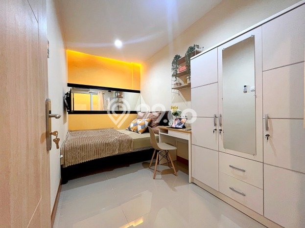 Dijual Rumah Luas Elegan Dengan View Eksklusif di Harmoni, Jakarta Pusat Dijual Rumah Luas Elegan Dengan View Eksklusif di Harmoni, Jakarta Pusat