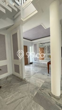 Siap Huni Rumah Mewah 5 Kamar di Denpasar Barat Dekat ke Mana Saja Siap Huni Rumah Mewah 5 Kamar di Denpasar Barat Dekat ke Mana Saja