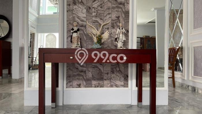 Siap Huni Rumah Mewah 5 Kamar di Denpasar Barat Dekat ke Mana Saja Siap Huni Rumah Mewah 5 Kamar di Denpasar Barat Dekat ke Mana Saja