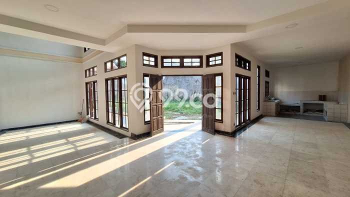 Rumah Mewah LB 390m2 Siap Pakai Desain Elegan di Banjar Wijaya, Tangerang Rumah Mewah LB 390m2 Siap Pakai Desain Elegan di Banjar Wijaya, Tangerang