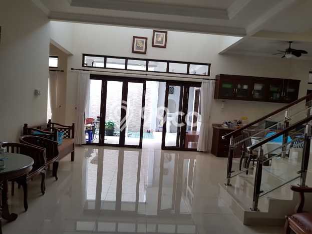 Rumah Elit Modern Siap Huni di Pejaten Jakarta Selatan Rumah Elit Modern Siap Huni di Pejaten Jakarta Selatan