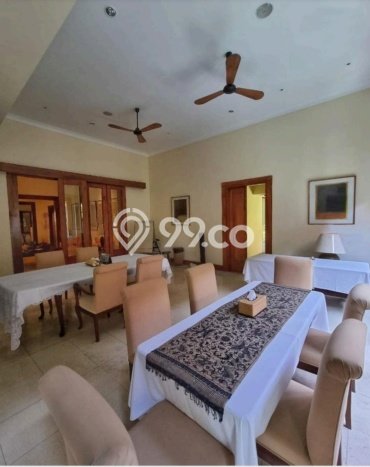 Dijual Rumah Mewah Exclusive di Menteng, Jakarta Pusat Dijual Rumah Mewah Exclusive di Menteng, Jakarta Pusat