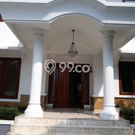 Ready to Use! Premium House LT 1420m2 Desain Elegan di Kemang Ready to Use! Premium House LT 1420m2 Desain Elegan di Kemang