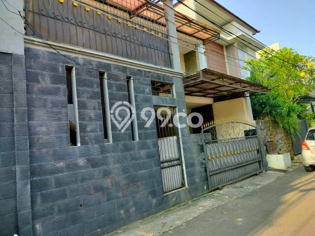 Dijual Rumah Premium dengan Fasilitas Sekitar Lengkap di Pulo Gadung, Jakarta Timur Dijual Rumah Premium dengan Fasilitas Sekitar Lengkap di Pulo Gadung, Jakarta Timur