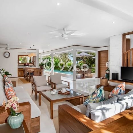 Properti Terbaik! Vila Kawasan , Dimensi 700m2m², Lingkungan Asri dan aman Properti Terbaik! Vila Kawasan , Dimensi 700m2m², Lingkungan Asri dan aman