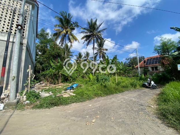 AREA PROSPEKTIF! Tanah Kawasan , Luas 340m2m², Dekat Fasilitas Umum, Kawasan Potensial AREA PROSPEKTIF! Tanah Kawasan , Luas 340m2m², Dekat Fasilitas Umum, Kawasan Potensial