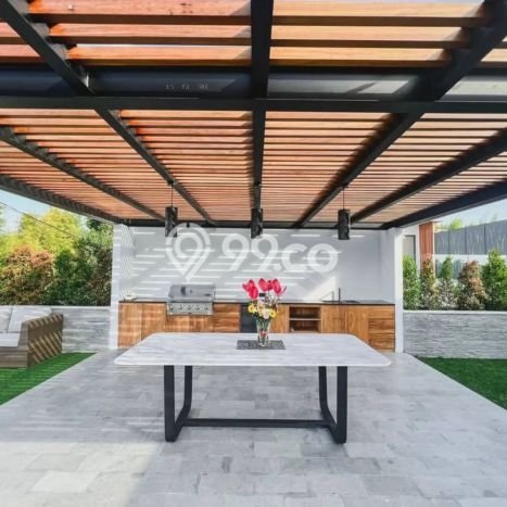 Vila di , Dimensi 336m2m², Cocok untuk tempat tinggal Anda Vila di , Dimensi 336m2m², Cocok untuk tempat tinggal Anda