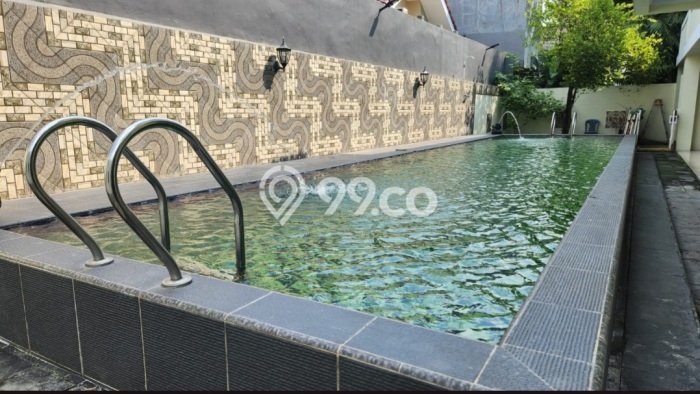 Hunian Elit LB 500m2 Siap Pakai Desain Elegan di Lippo Karawaci, Tangerang Hunian Elit LB 500m2 Siap Pakai Desain Elegan di Lippo Karawaci, Tangerang