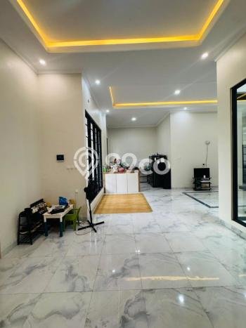 Rumah Luxury Modern Siap Huni di Villa Melati Mas Tangerang Selatan Rumah Luxury Modern Siap Huni di Villa Melati Mas Tangerang Selatan