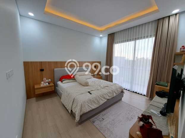 Jual Rumah Luas Elegan Dengan View Eksklusif di Gading Serpong, Tangerang Jual Rumah Luas Elegan Dengan View Eksklusif di Gading Serpong, Tangerang