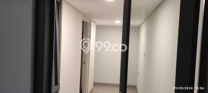 Ready to Use! Luxury House LT 120m2 Desain Modern di BSD Ready to Use! Luxury House LT 120m2 Desain Modern di BSD