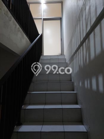 Ruko Dijual Lokasi Emas di Karawaci Luas 104m2 Ruko Dijual Lokasi Emas di Karawaci Luas 104m2