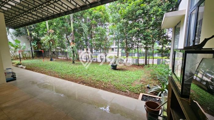 Rumah Elit Modern Siap Huni di BSD City Tangerang Rumah Elit Modern Siap Huni di BSD City Tangerang