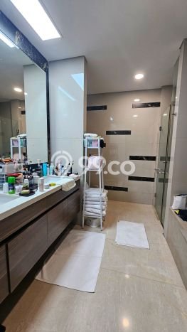 Rumah Elit Modern Siap Huni di BSD City Tangerang Rumah Elit Modern Siap Huni di BSD City Tangerang