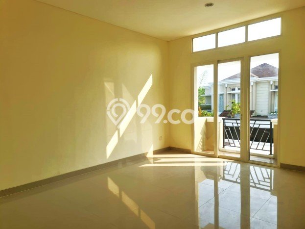Ready to Use! Luxury House LT 200m2 Desain Modern di Batam Centre Ready to Use! Luxury House LT 200m2 Desain Modern di Batam Centre