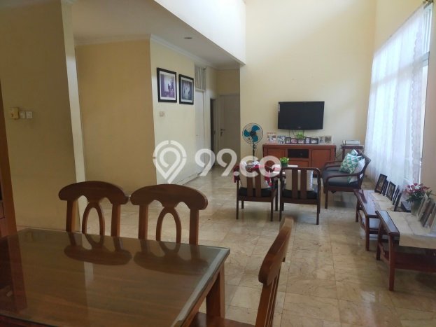 Rumah Elit Modern Tanpa Renovasi di Kemang Pratama Bekasi Rumah Elit Modern Tanpa Renovasi di Kemang Pratama Bekasi