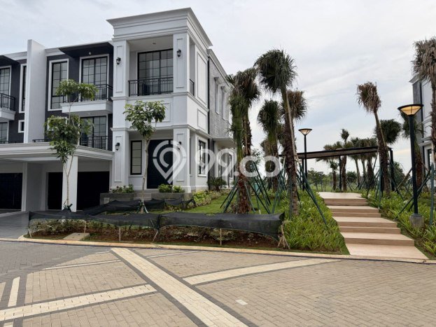 Rumah Mewah LB 800m2 Siap Pakai Desain Elegan di Pantai Indah Kapuk 2, Jakarta Utara Rumah Mewah LB 800m2 Siap Pakai Desain Elegan di Pantai Indah Kapuk 2, Jakarta Utara