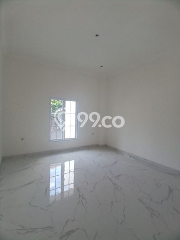 Ready to Use! Luxury House LT 200m2 Desain Modern di Joglo Ready to Use! Luxury House LT 200m2 Desain Modern di Joglo