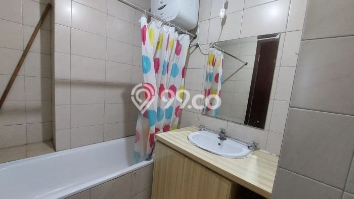 Apartemen Terawat Dijual di Jakarta Barat Spesifikasi 2 KT, 2 KM Apartemen Terawat Dijual di Jakarta Barat Spesifikasi 2 KT, 2 KM