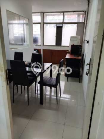 Ruko Dijual di Prime Area Jakarta Barat Luas 270m2 Ruko Dijual di Prime Area Jakarta Barat Luas 270m2