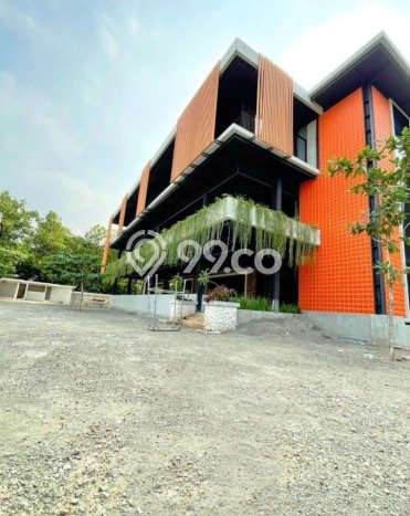 Kantor Dijual di Prime Area Jakarta Selatan Luas 2100m2 Kantor Dijual di Prime Area Jakarta Selatan Luas 2100m2