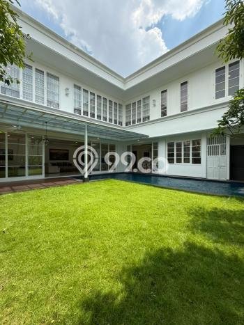 Jual Rumah Luas Elegan Dengan View Eksklusif di Kemang, Jakarta Selatan Jual Rumah Luas Elegan Dengan View Eksklusif di Kemang, Jakarta Selatan